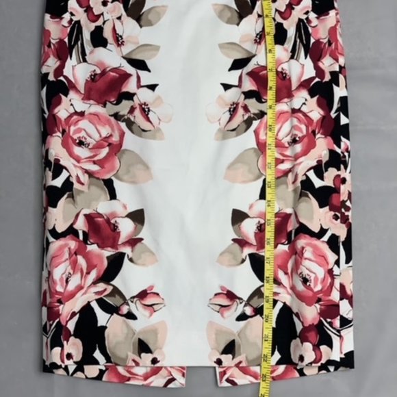 White House Black Market Pencil Skirt with Roses Floral Sz 2 - Picture 5 of 8